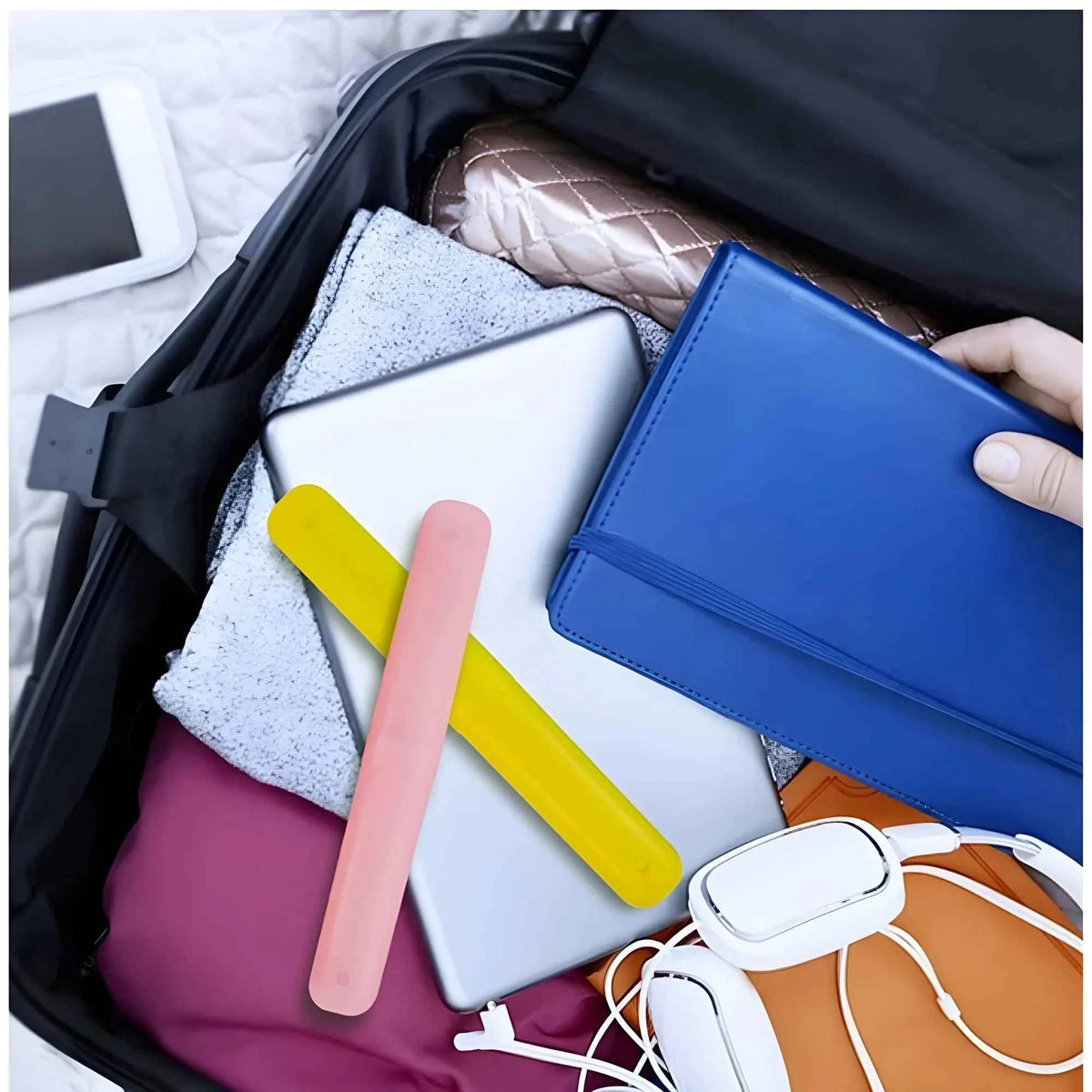 Celestia Pack of _Plastic Toothbrush Holder Travel -PieceS SeT Tube Cases