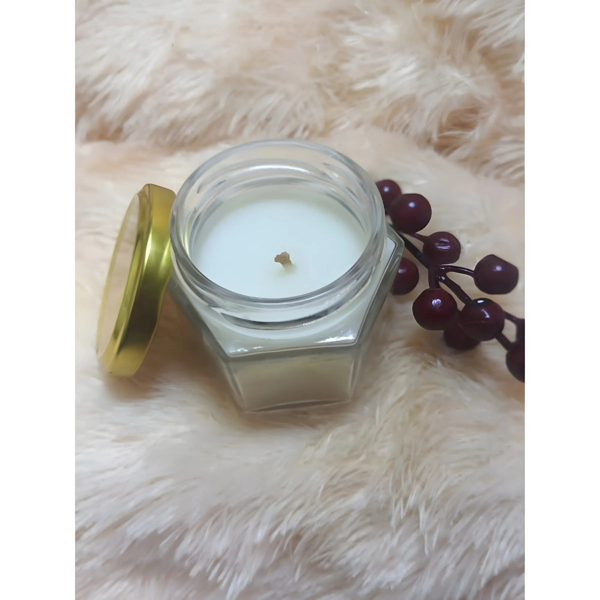 Pack Of_1 Soy Wax And Bees Wax Blend Candles Liquid Volume 90