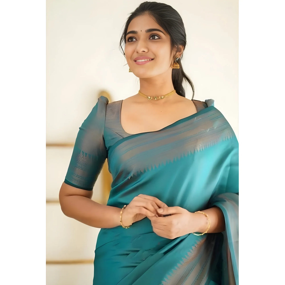 Women's Litchi silk Printed Saree With Unstitched Blouse (Rama Blue)