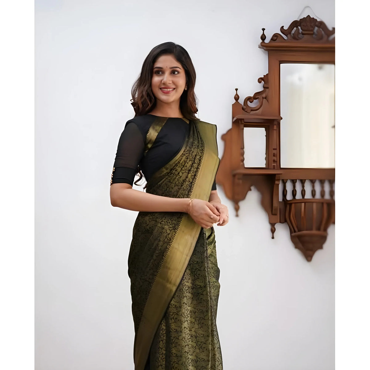 Women's Soft Lichi Silk Printed Saree With Unstitched Blouse 5.5Mtr (Green)