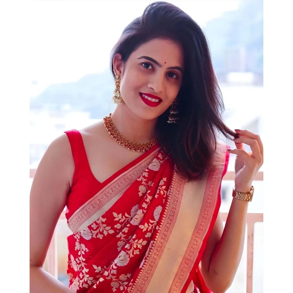 Women's Soft Lichi Silk Printed Saree With Unstitched Blouse 5.5Mtr (Red)