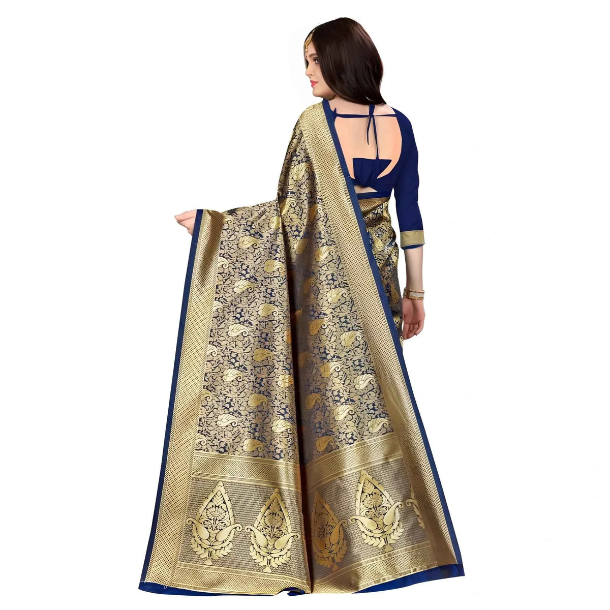 Aurelia Banarasi silk Saree with Blouse