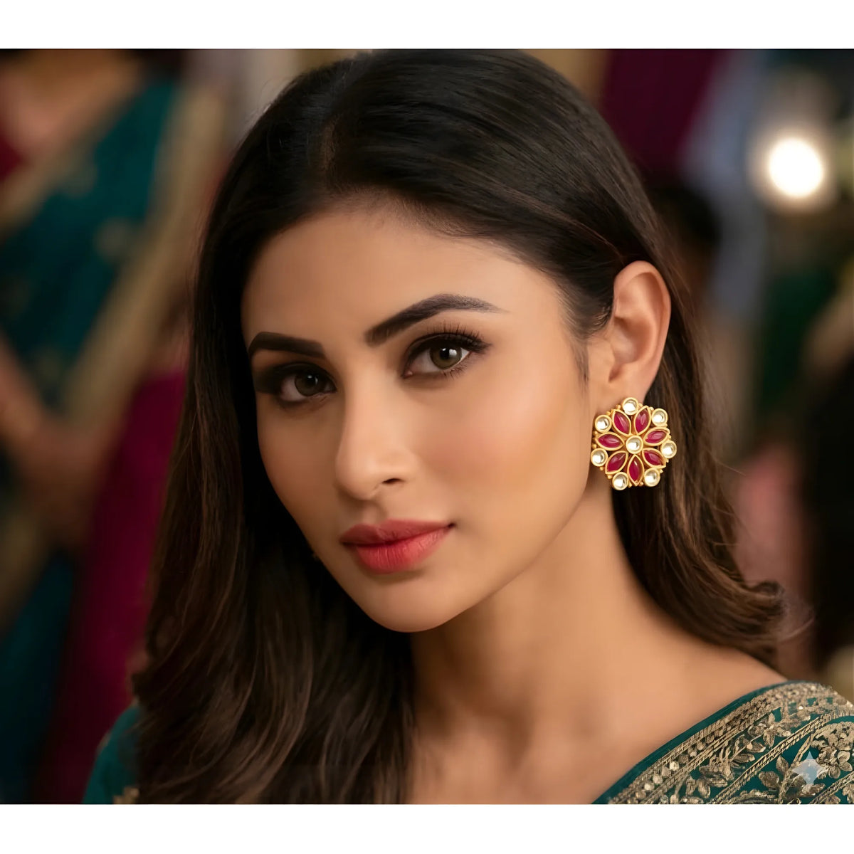 Women's Zinc Alloy Gold Plated Stud Earrings (Multicolor)