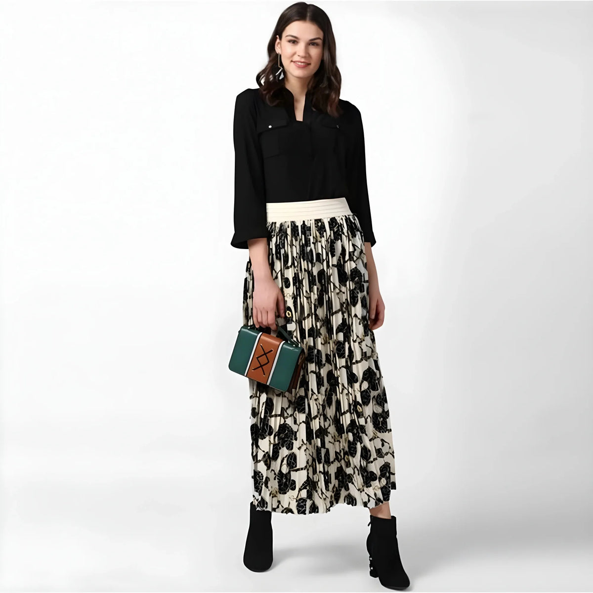 Women's Georgette Chain Print Elasticated Skirt (cream Black) | Women Signature Collection