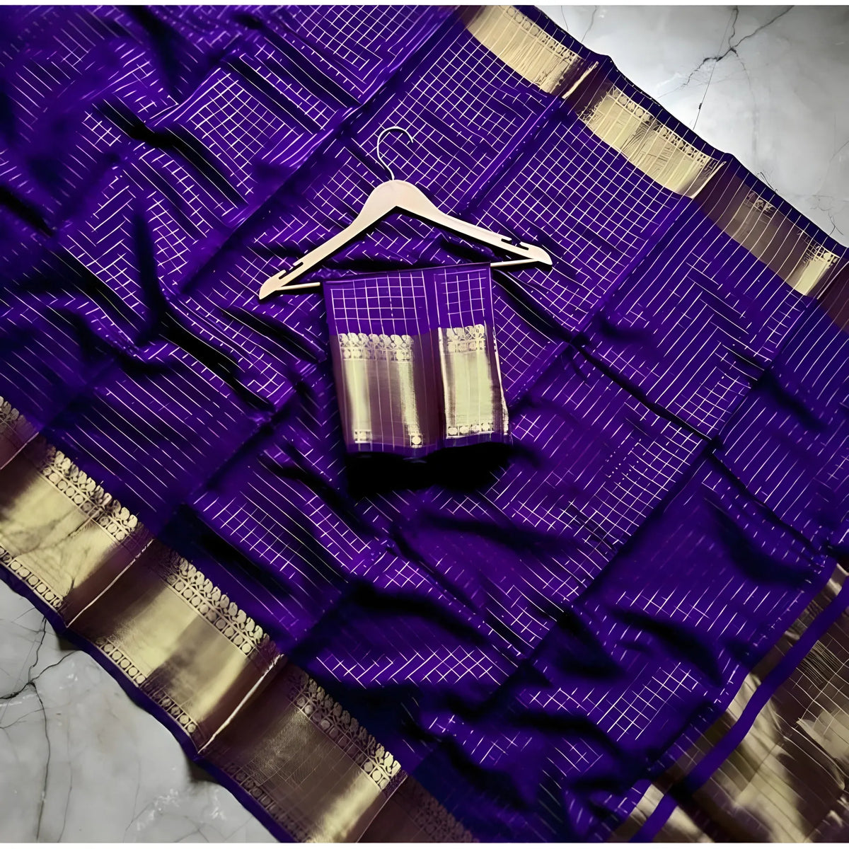 Women's Banarasi Silk Printed Saree With Unstitched Blouse 5.5Mtr (Purple)