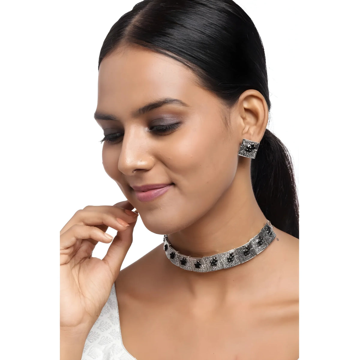 Women's Rose Gold Plated Alloy Necklace &amp; Earings Set (Silver &amp; Black)