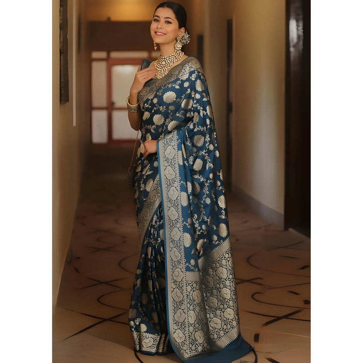 Women's Jacquard Printed Saree With Unstitched Blouse 5.5Mtr (Teal)