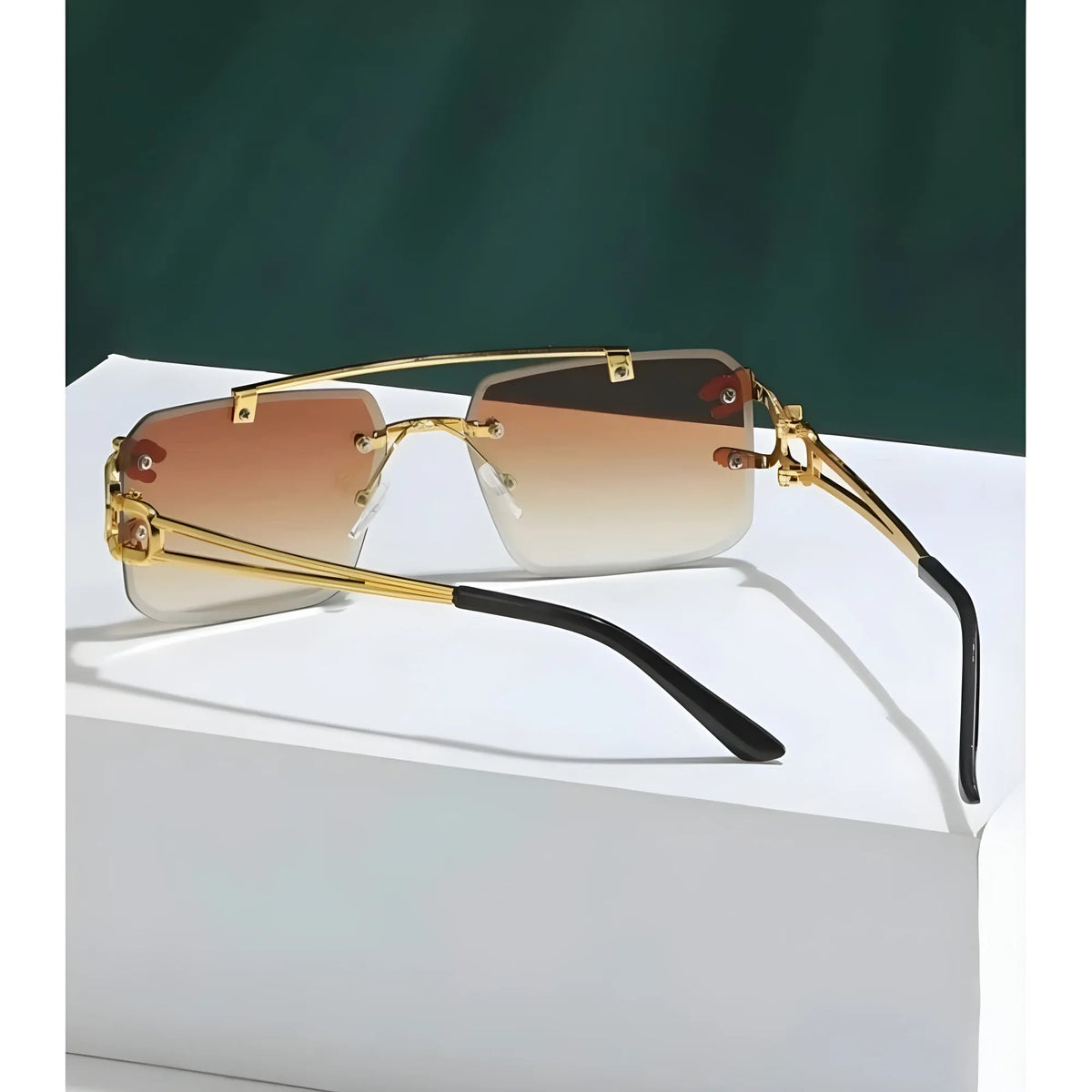 Classic Unisex UV400 Protection Sunglasses (MultiColor)