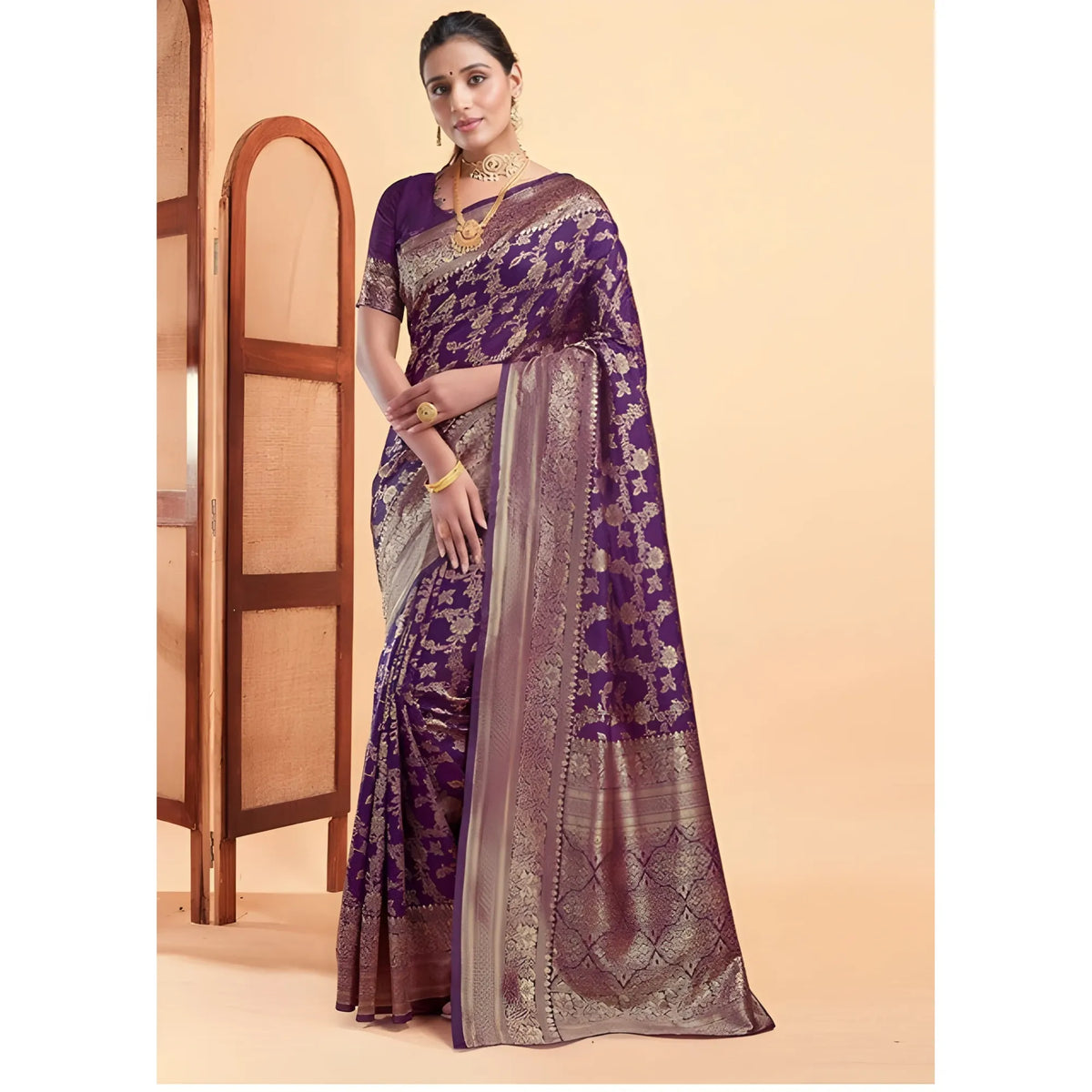 Women's Jacquard Printed Saree With Unstitched Blouse 5.5Mtr (Purple)