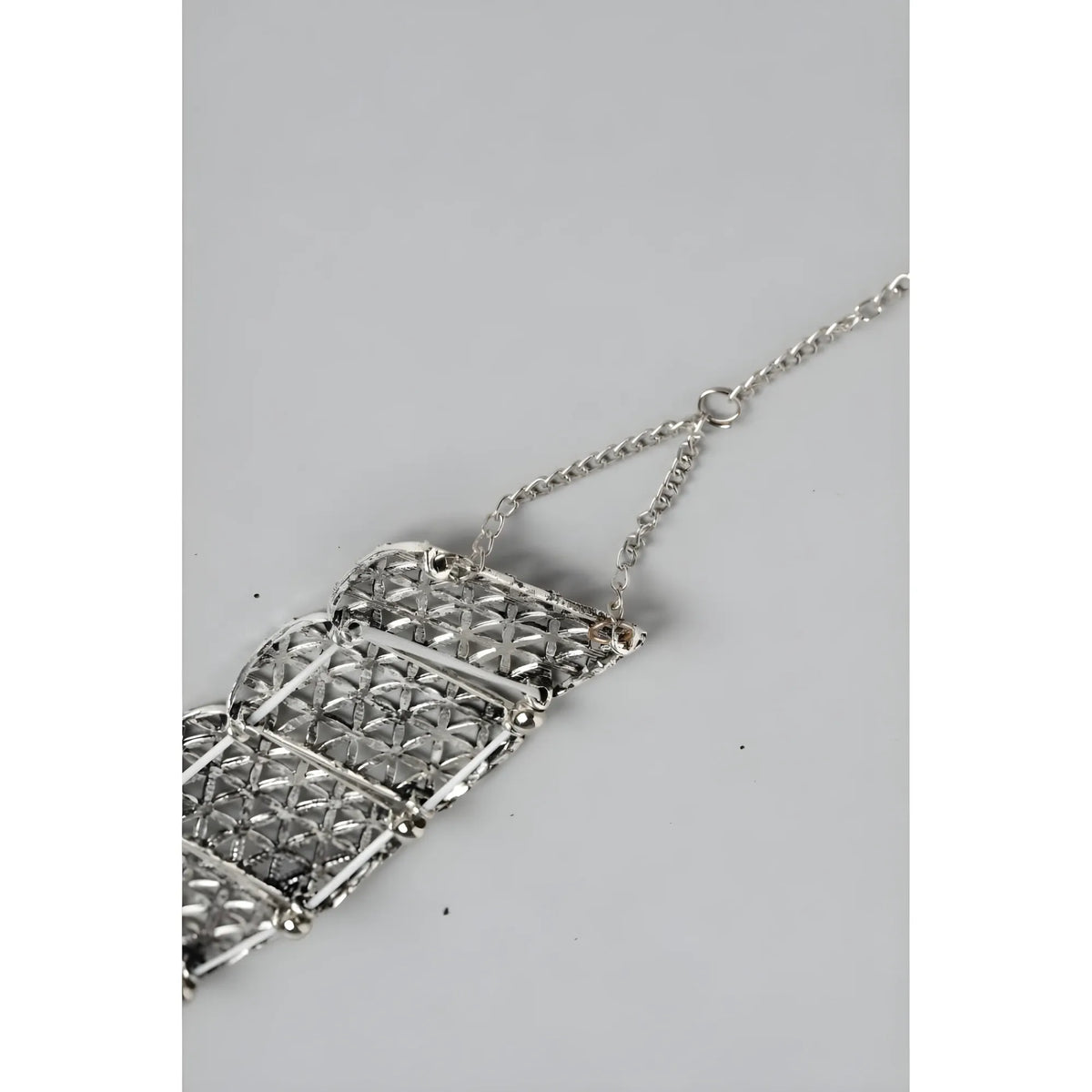 Women's Rose Gold Plated Alloy Choker (Silver)