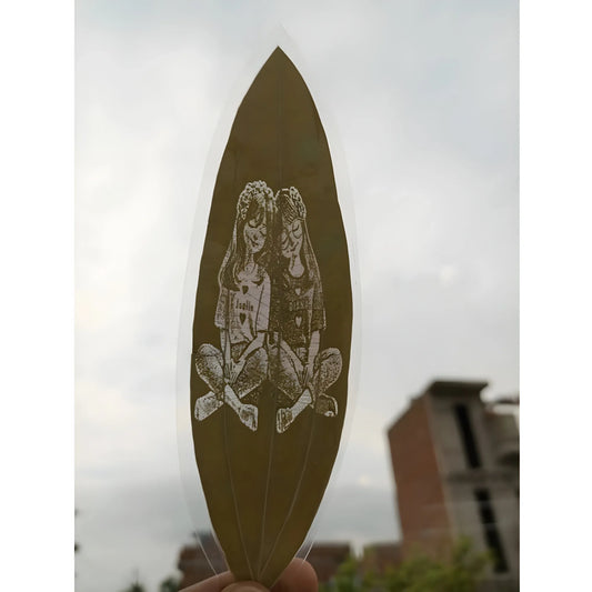 Custom Engraved Leaf Art – Best Friends - Sisters Portrait on Natural Leaf