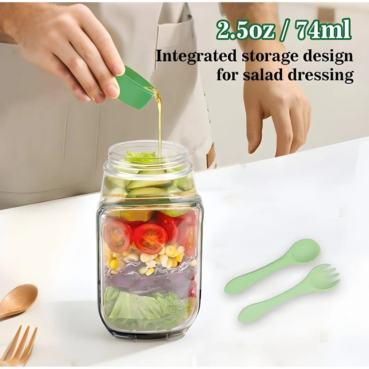 Plastic Salad Container With Dressing Cup (Green)