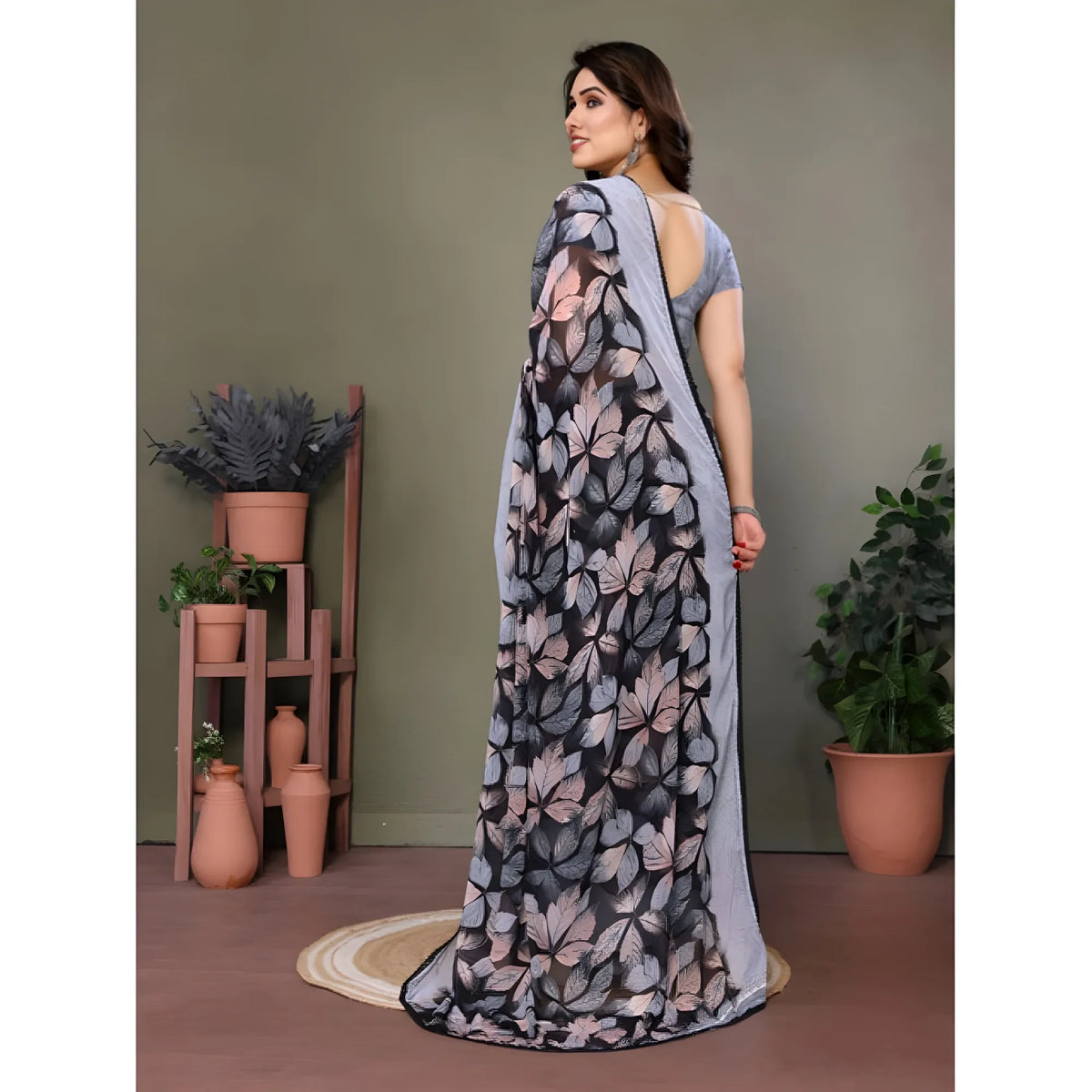 Women's Chiffon Printed Saree With Unstitched Blouse 5.5Mtr  (Grey)