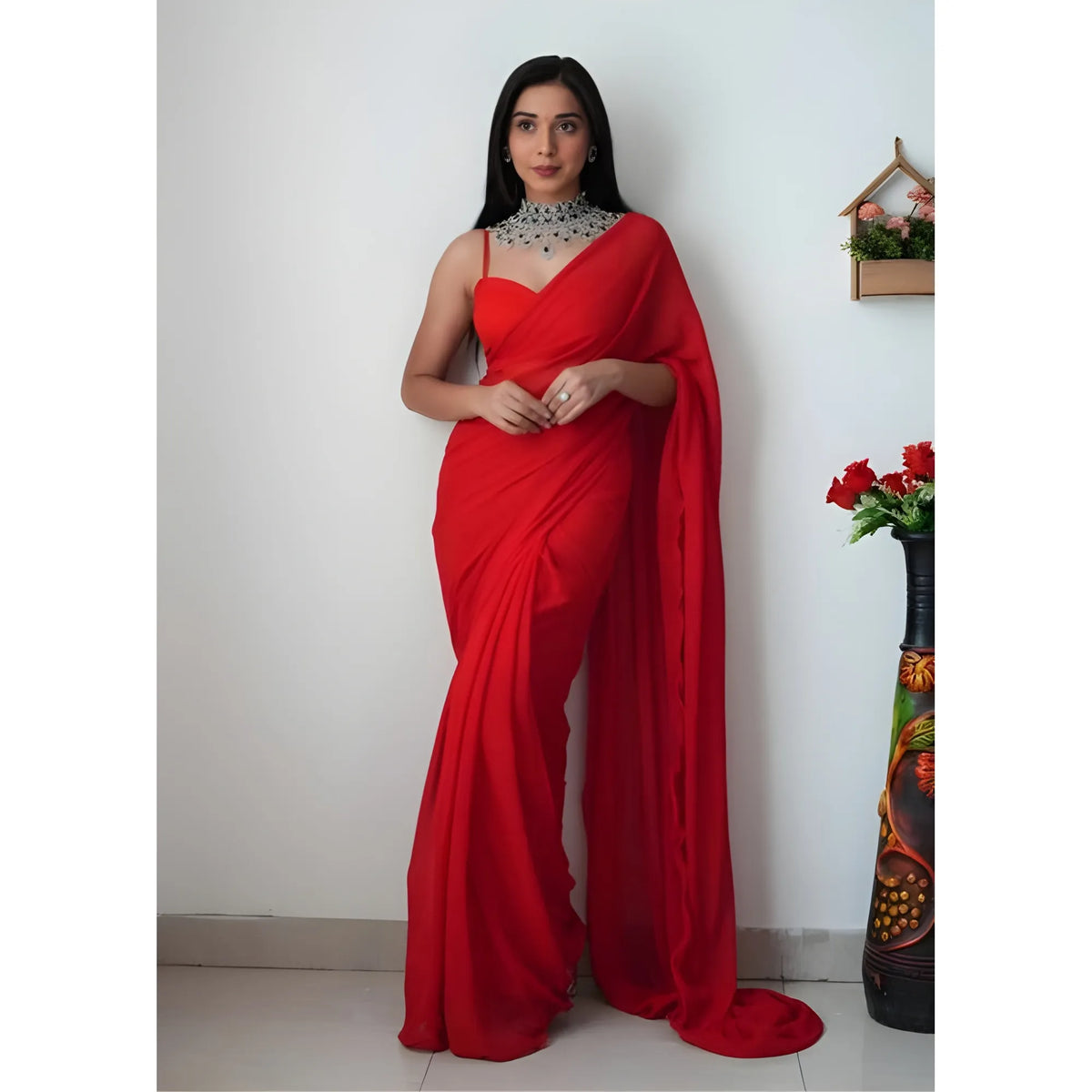 Women's Georgette Solid Saree With Unstitched Blouse 5.5Mtr (Red)