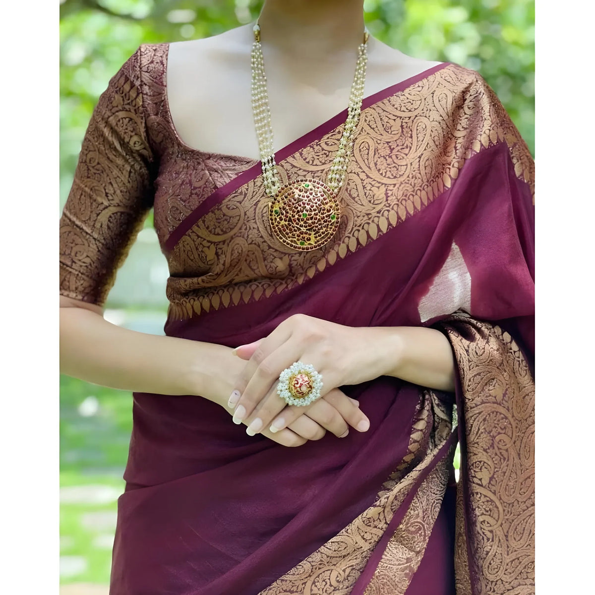Women's Soft Lichi Silk Solid Saree With Unstitched Blouse 5.5Mtr (Maroon)