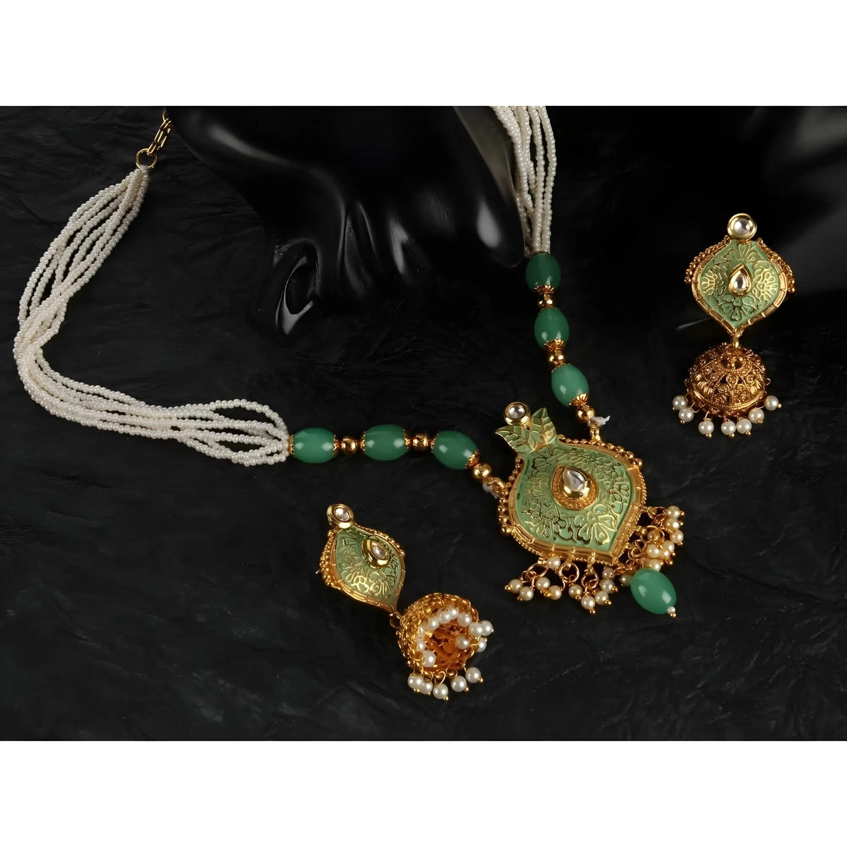 Women's Rose Gold Plated Alloy Necklace &amp; Earings Set (Green)